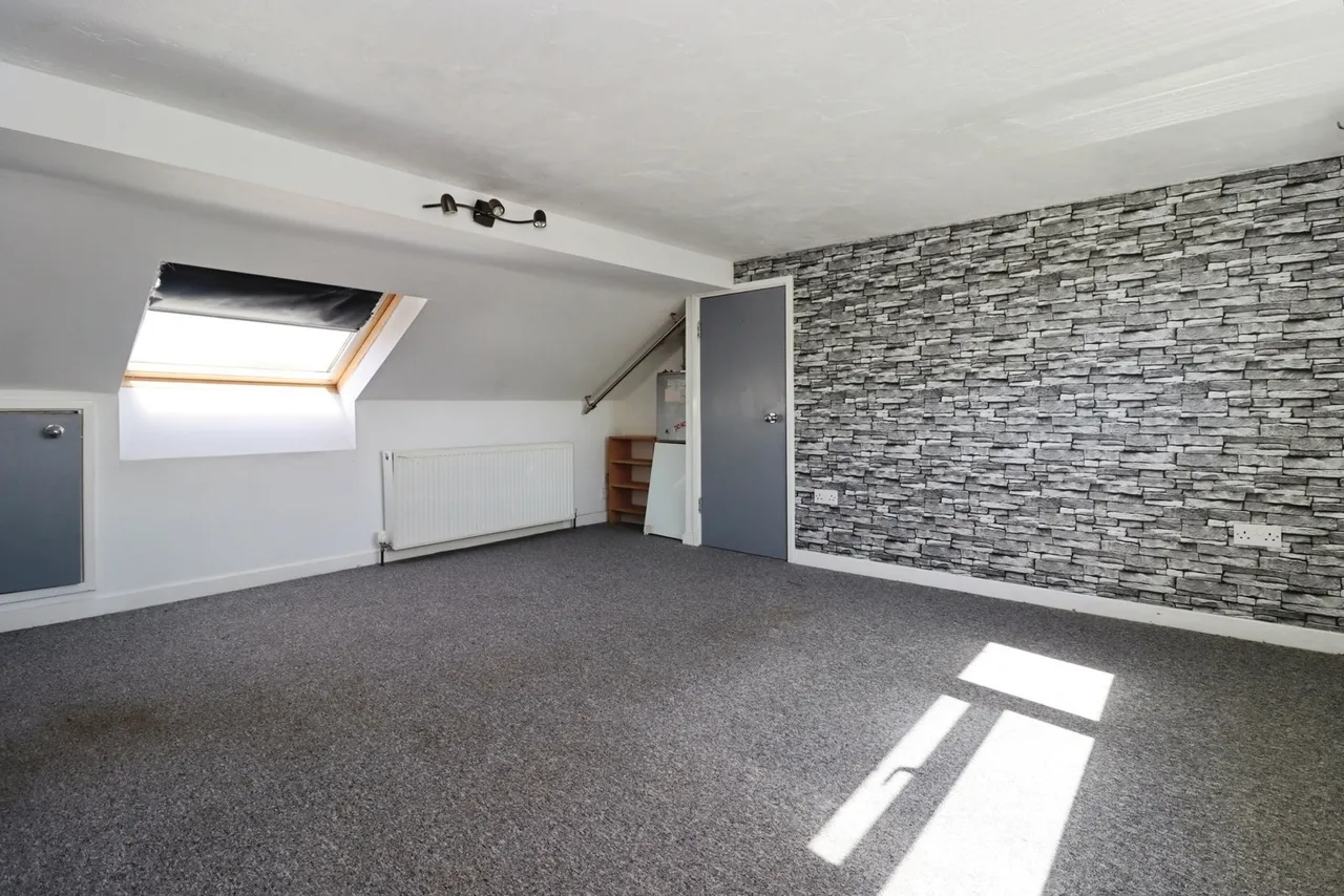 Fairway Close, Oldland Common, Bristol, BS30, photo 13