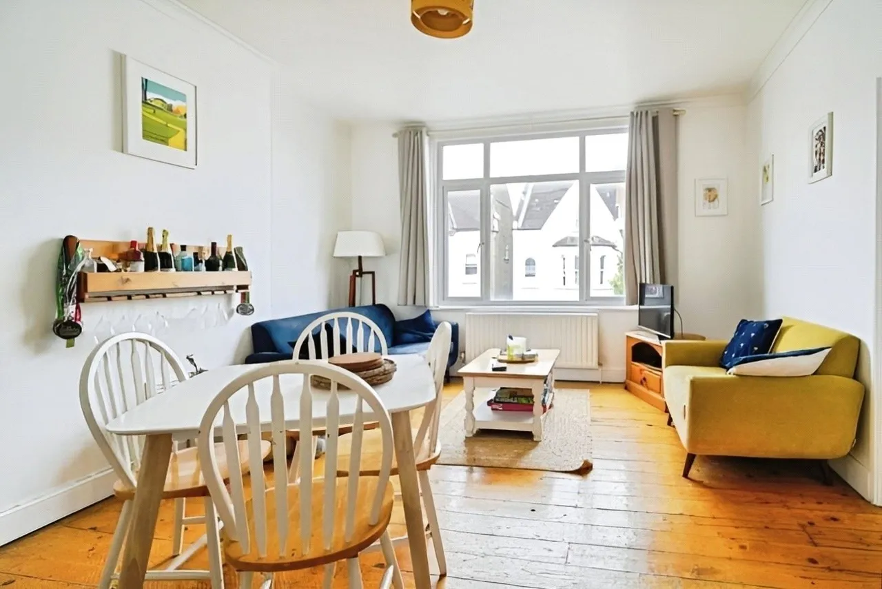 Romola Road, London, SE24, photo 6