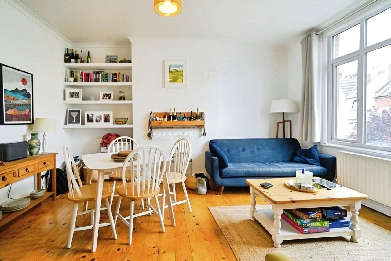 Romola Road, London, SE24, photo 10