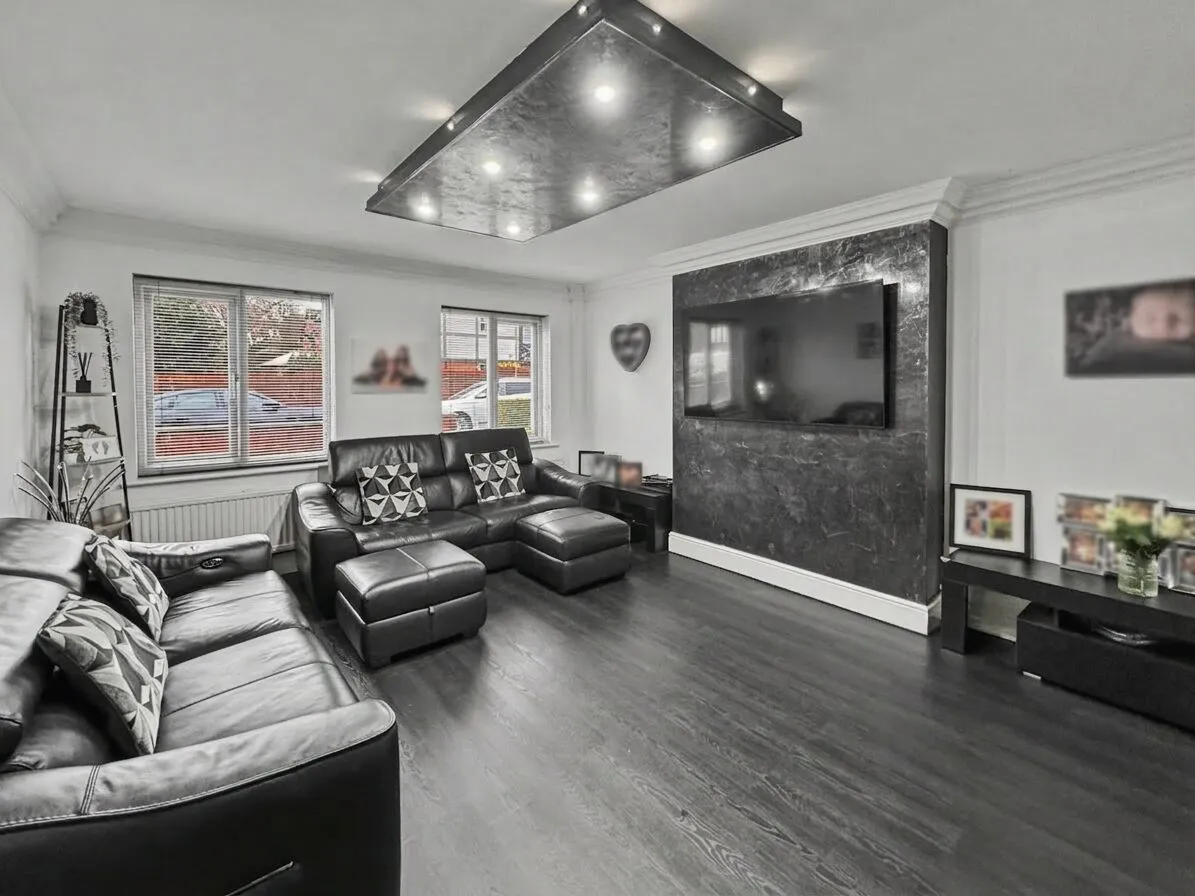 Ringley Chase, Whitefield, M45, photo 7