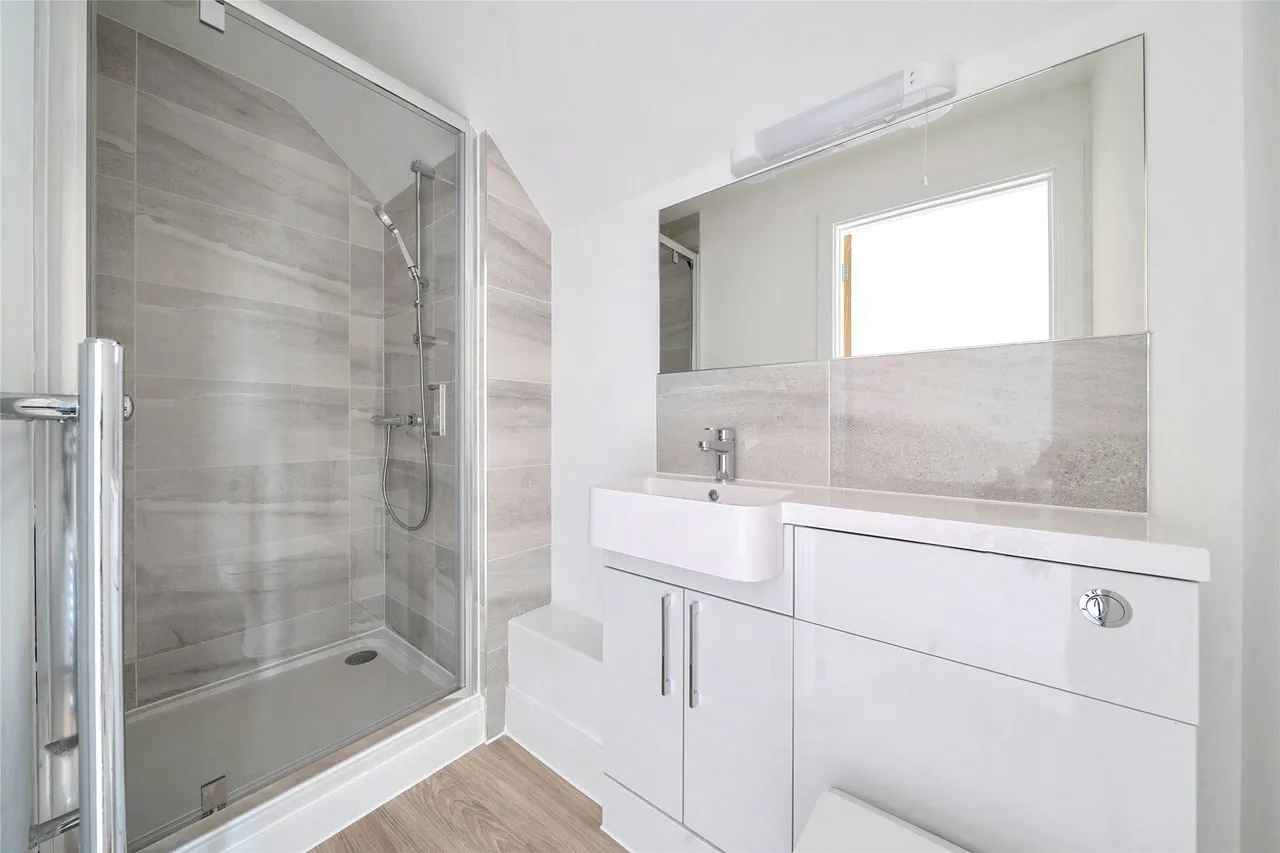 Open House At Queens Head Close, Gloucestershire, Aston Cross, GL20 8FJ, photo 10