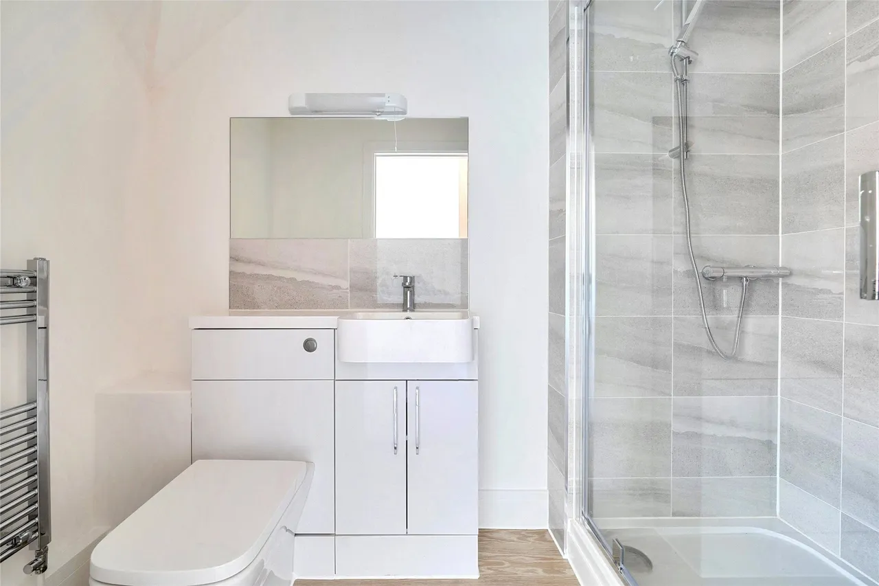 Open House At Queens Head Close, Gloucestershire, Aston Cross, GL20 8FJ, photo 12