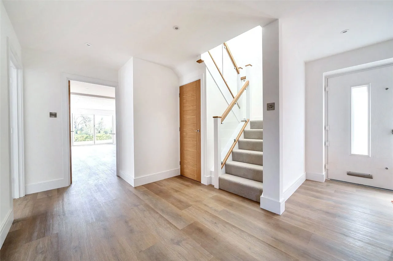 Open House At Queens Head Close, Gloucestershire, Aston Cross, GL20 8FJ, photo 5