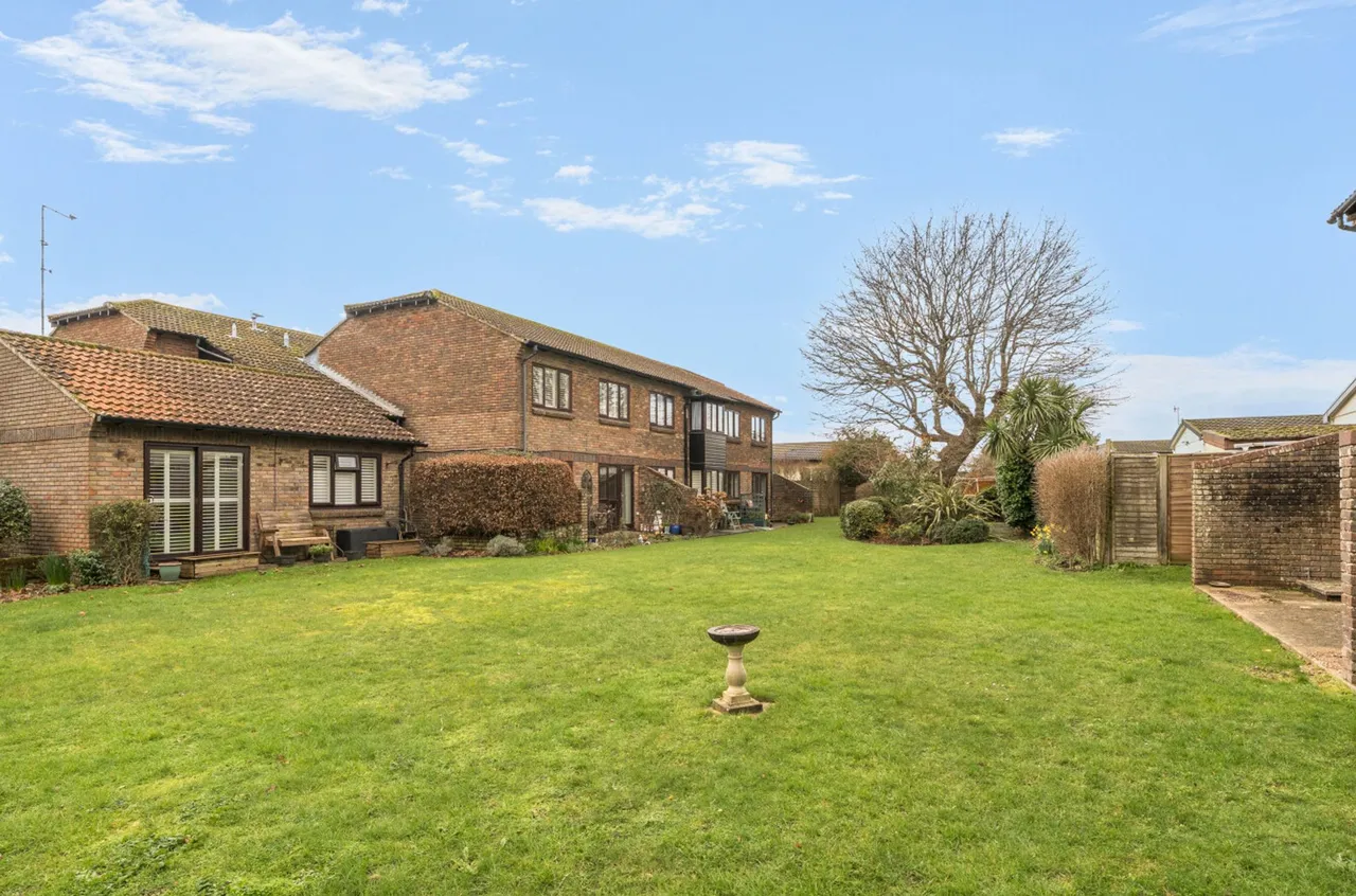 Pagham Road, Nyetimber, PO21, photo 14
