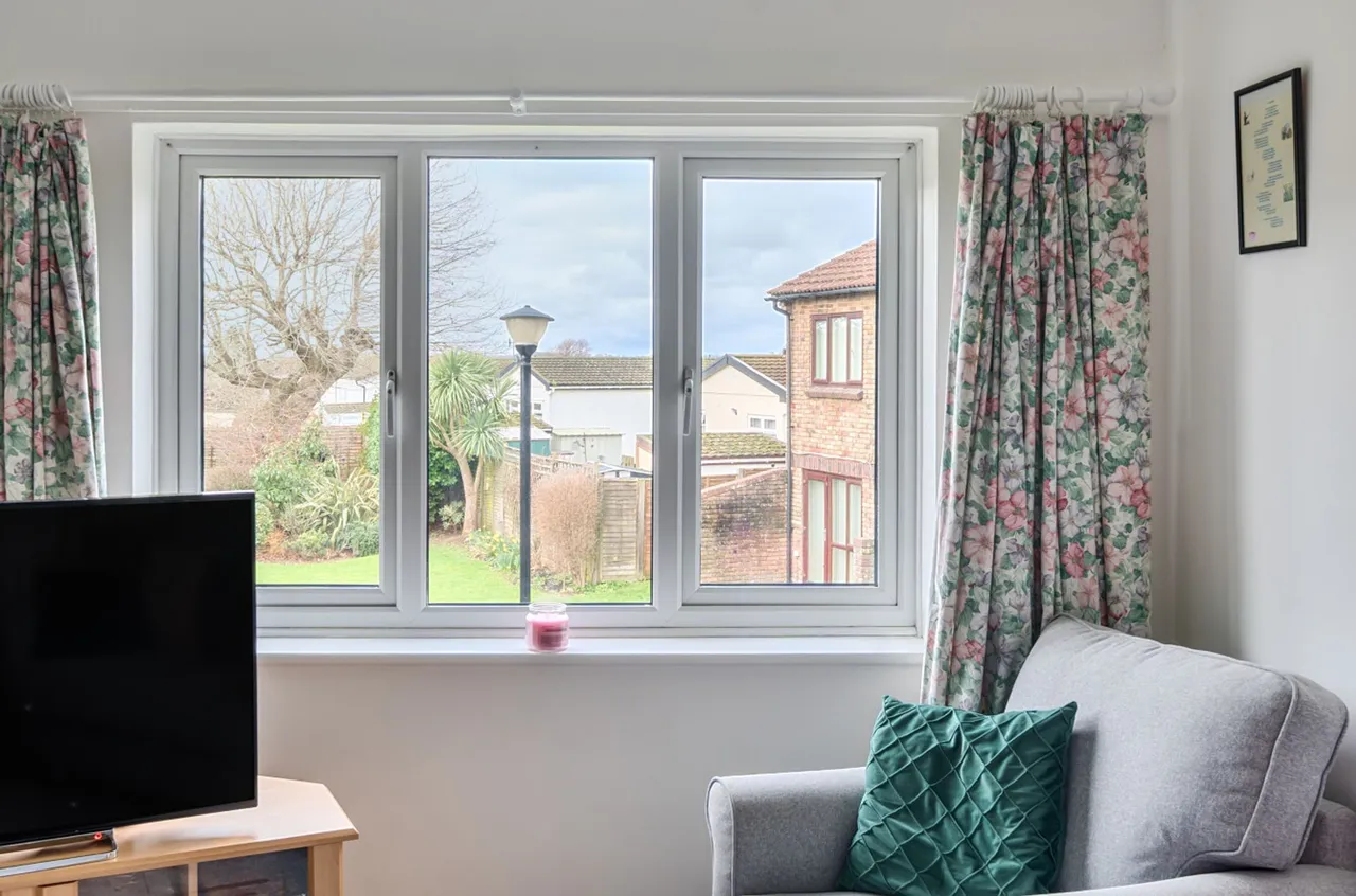 Pagham Road, Nyetimber, PO21, photo 11