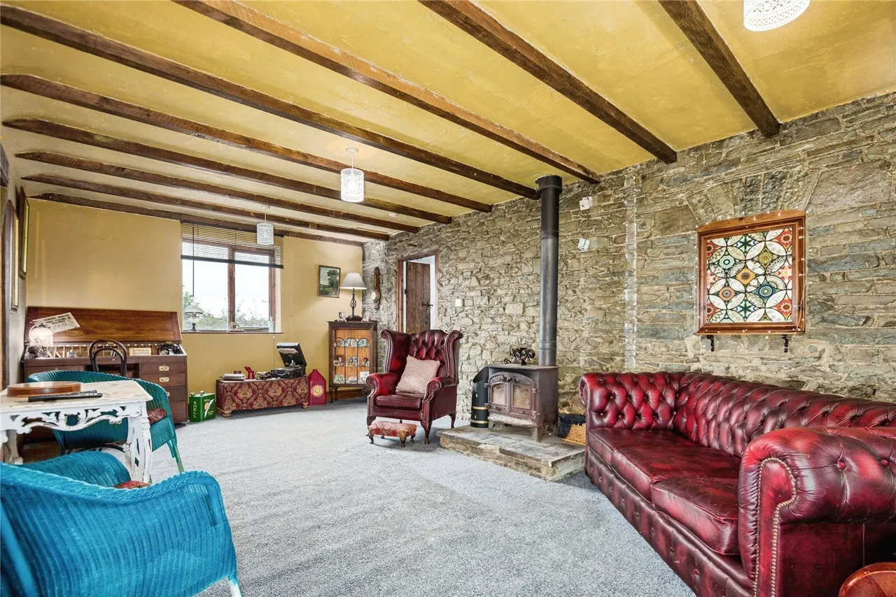 Dihewyd, Lampeter, SA48, photo 8