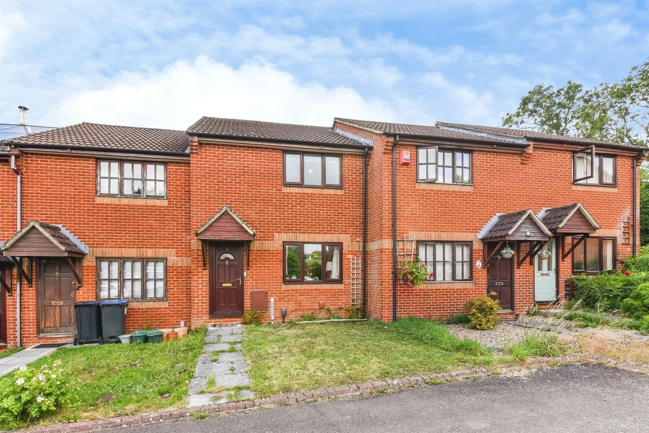 3 bed house for sale — Orchard Close, Dilton Marsh, Westbury