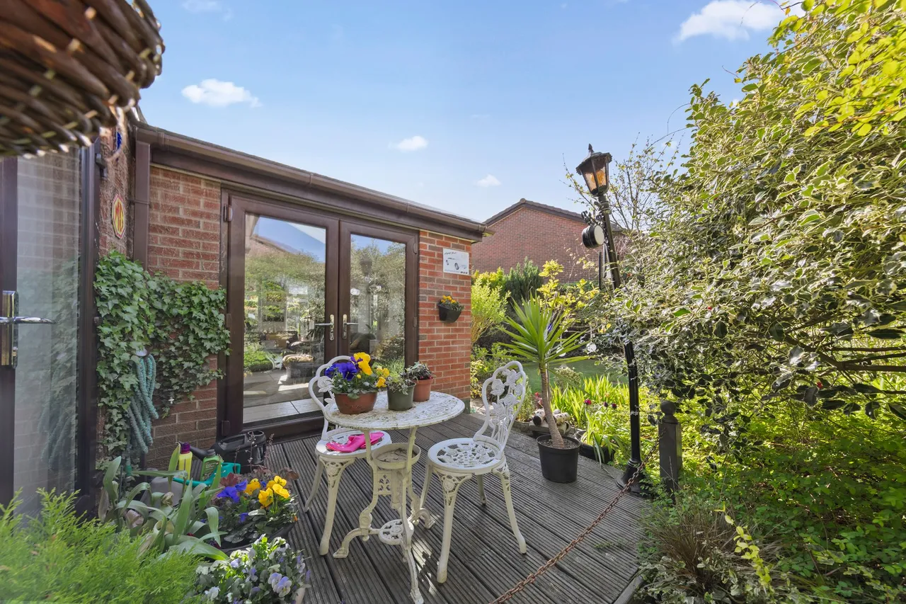 Vincent Close, Old Hall, Warrington, Warrington, WA5 8TB, photo 24