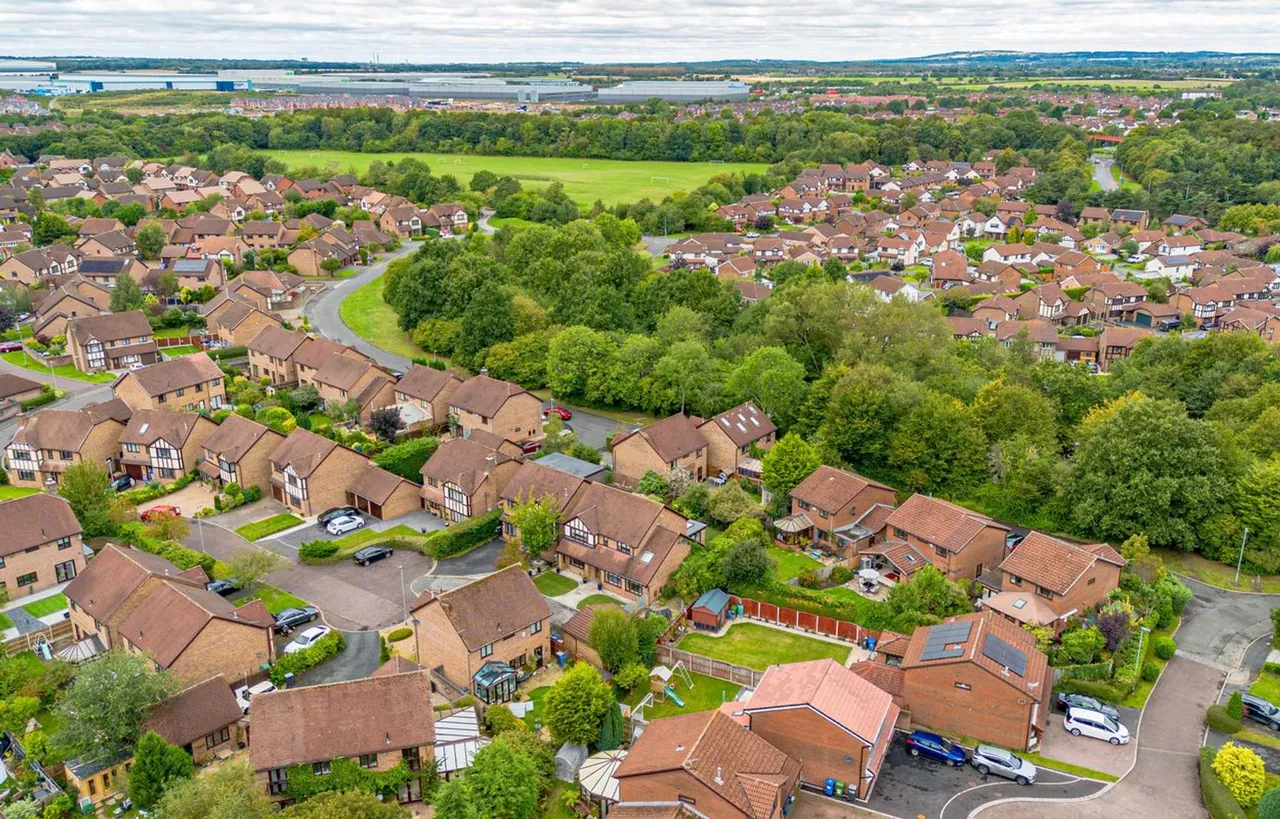Vincent Close, Old Hall, Warrington, Warrington, WA5 8TB, photo 16