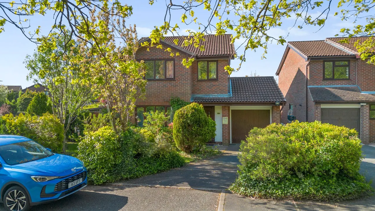 4 bed house for sale — Vincent Close, Old Hall, Warrington, Warrington, WA5 8TB
