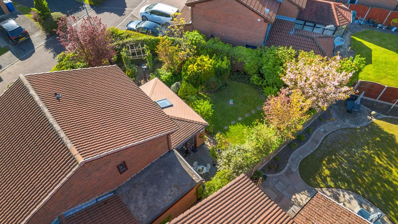 Vincent Close, Old Hall, Warrington, Warrington, WA5 8TB, photo 27