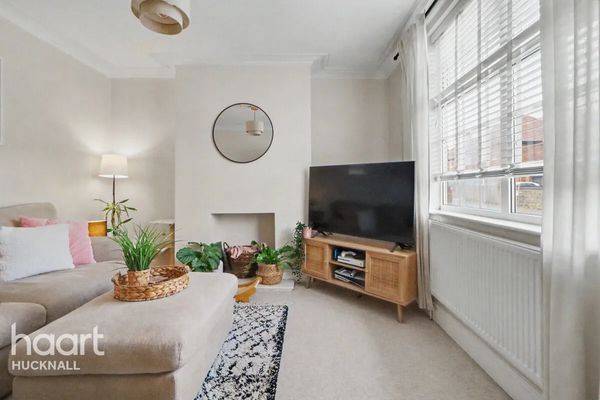 Newstead Terrace, Nottingham, NG15, photo 3