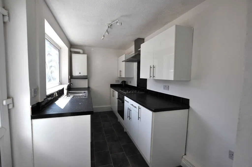To LetCorporation Street, Chorley, photo 6