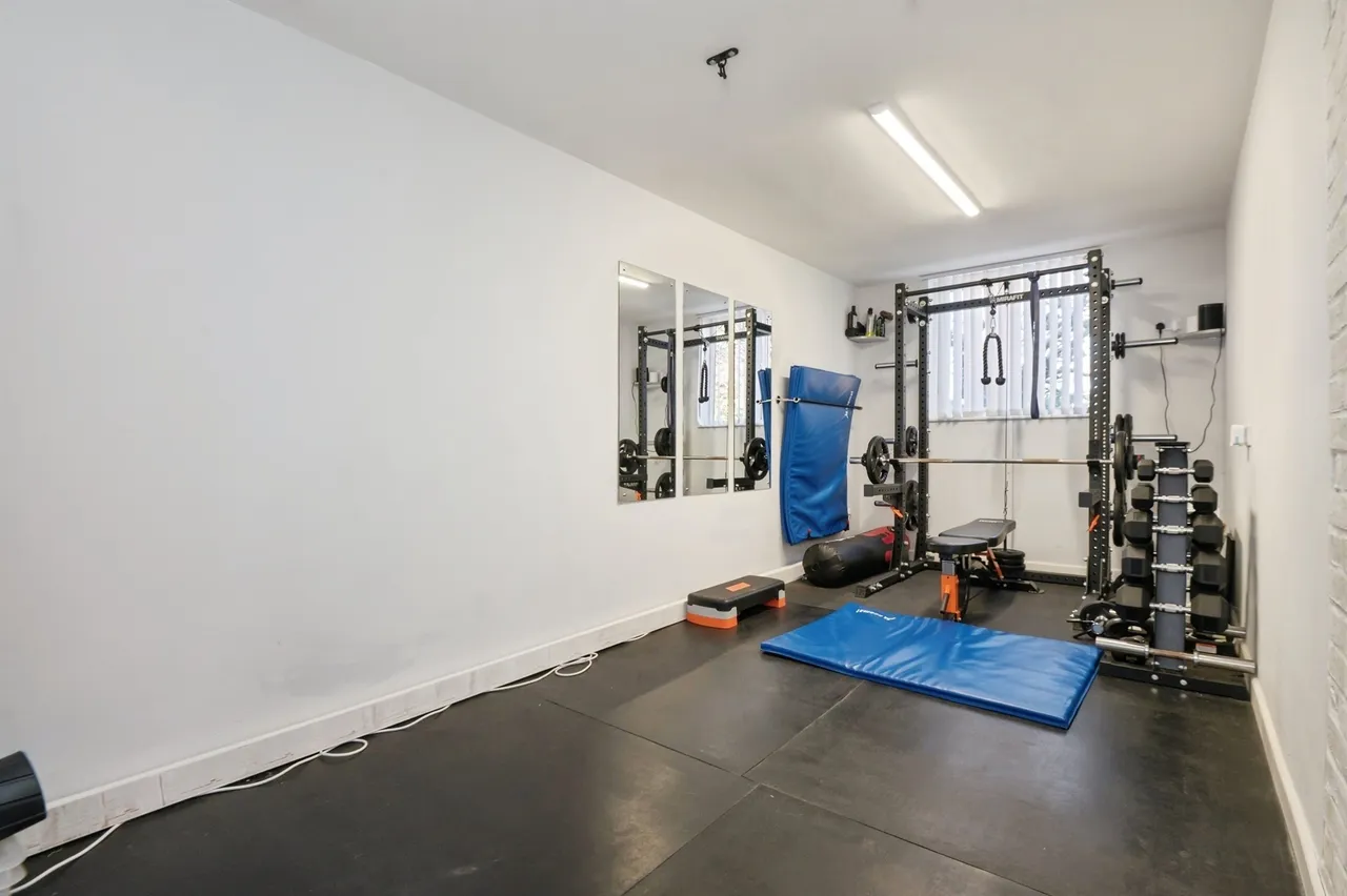 Gatcombe Gardens, West End, SO18, photo 11