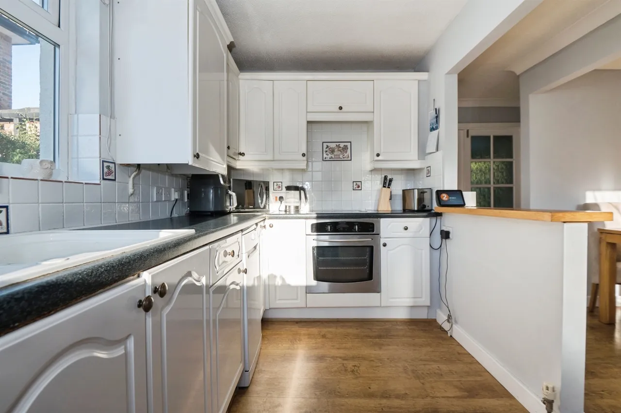 Gatcombe Gardens, West End, SO18, photo 7
