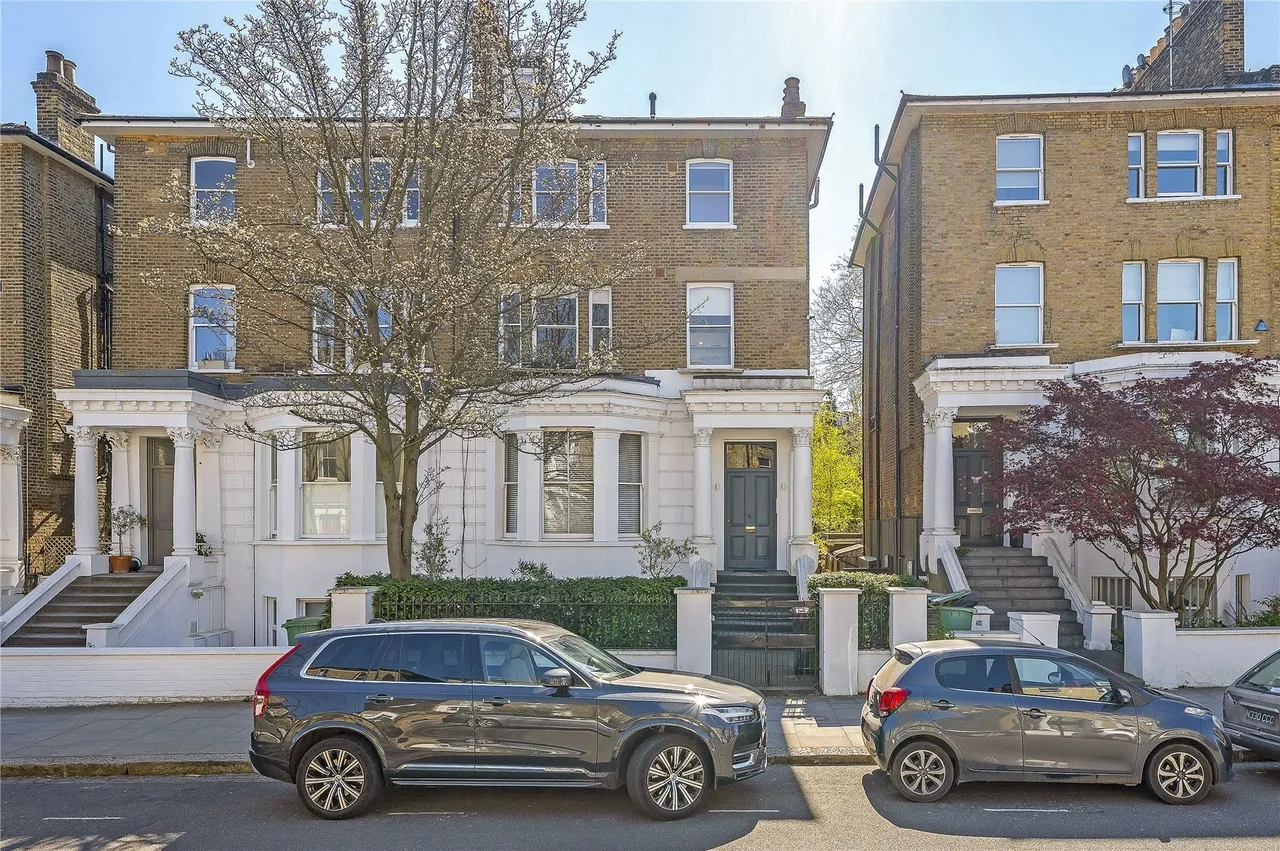 King Henrys Road, Primrose Hill, London, NW3, photo 2