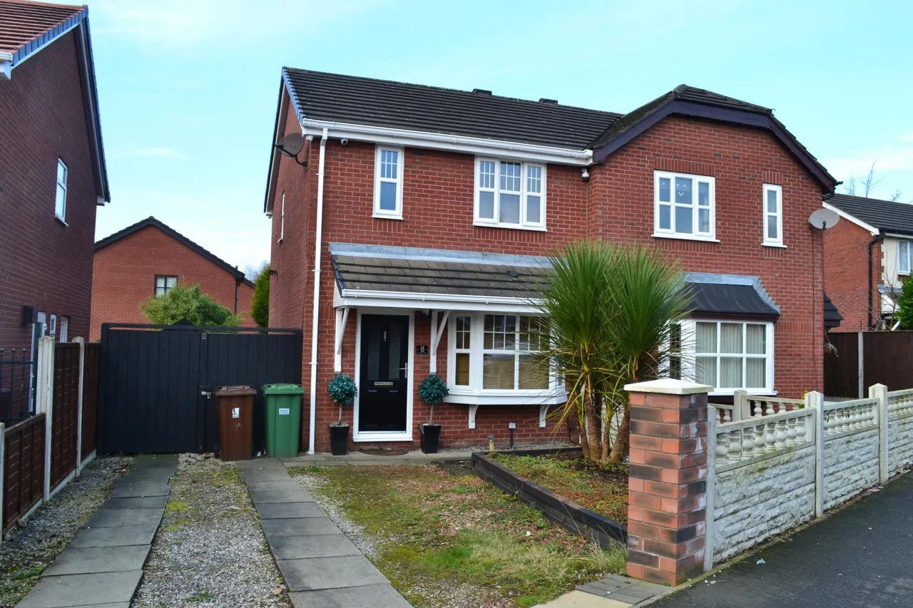 3 bed house to rent, Woodville Road, Spring View, WN3