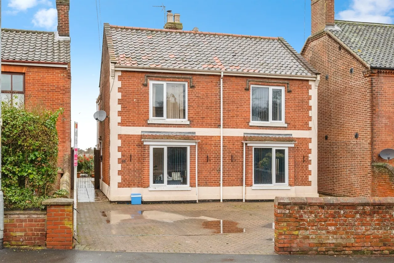 4 bed house for sale, Mundesley Road, North Walsham, NR28