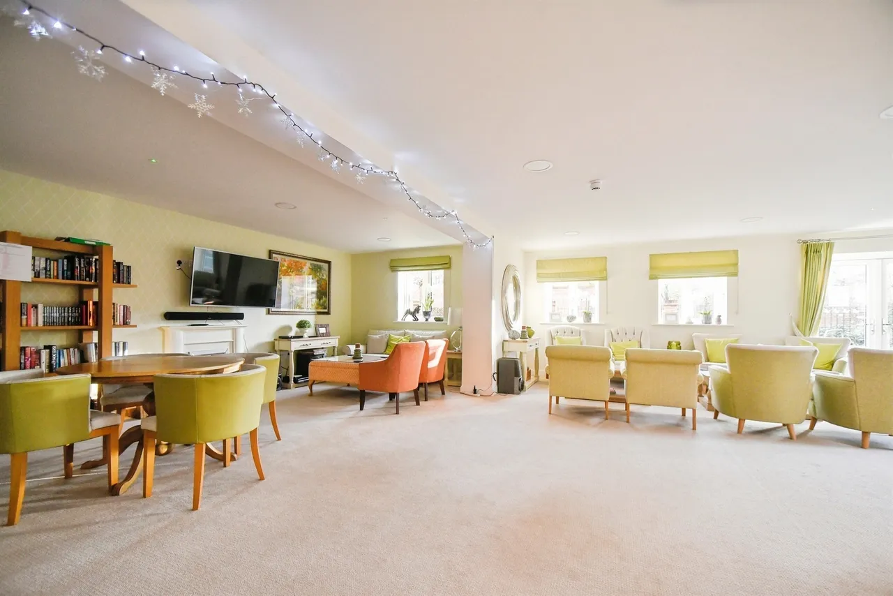 Moormead Road, Wroughton, Swindon, photo 11
