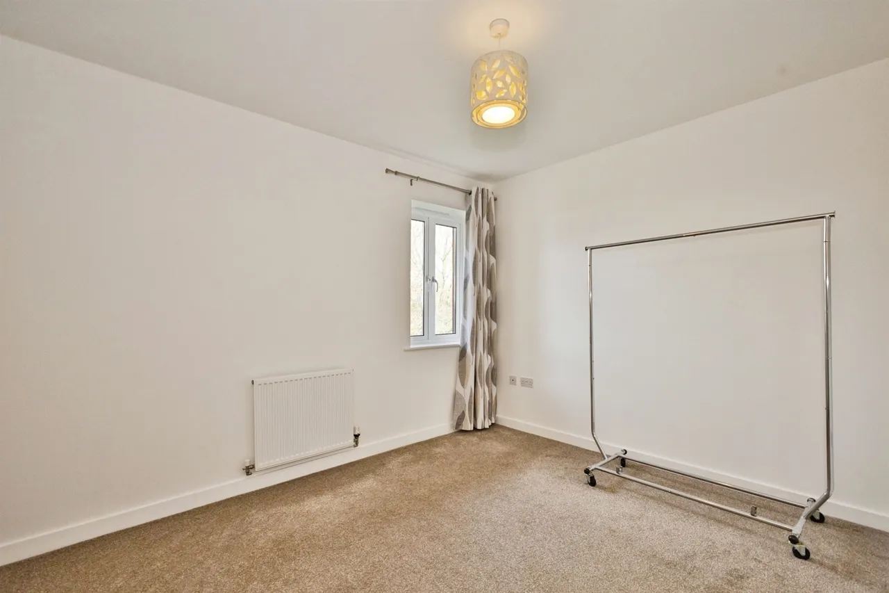 Queensway Place, Yeovil, photo 9