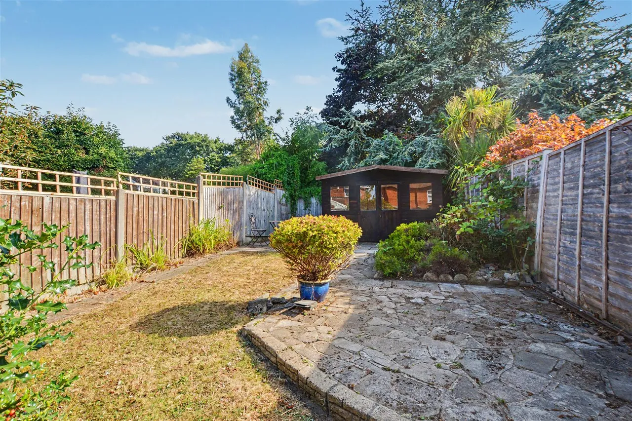 Ilkeston Road, Trowell, NG9, photo 4