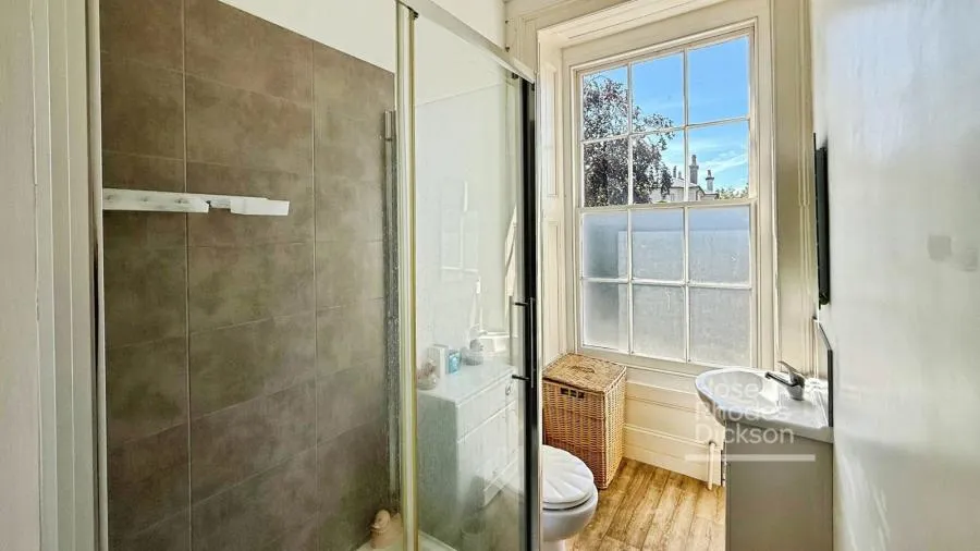 Barfield, Ryde, PO33, photo 5