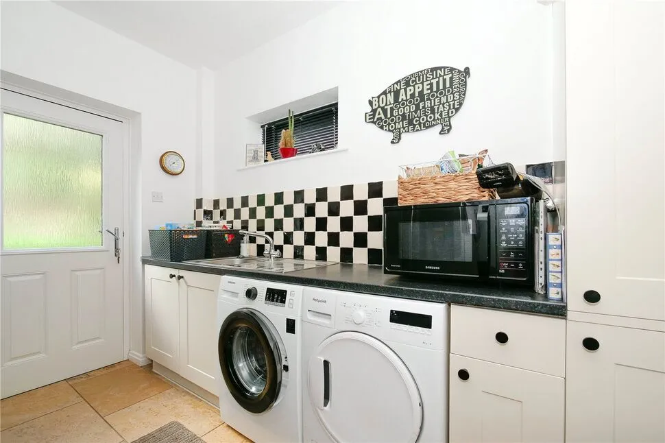 The Beeches, Baildon, BD17, photo 24