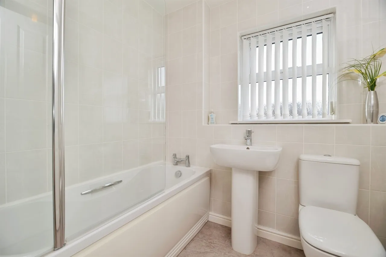 Cherryfield Drive, Middlesbrough, TS5, photo 17