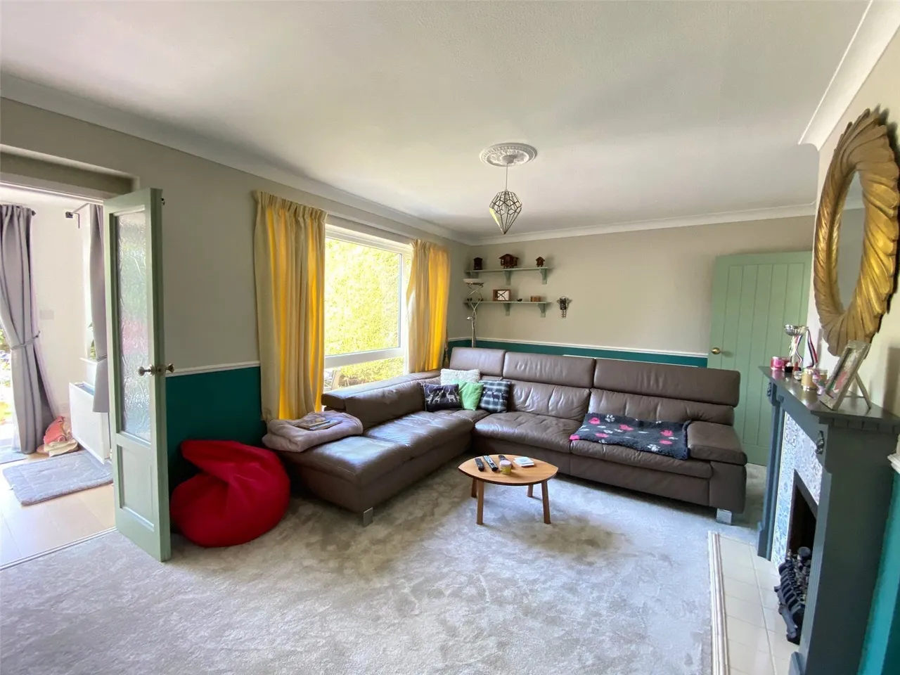 Boulthurst Way, Oxted, RH8, photo 5