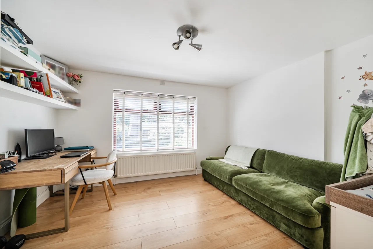 Flat 1, 35 Westbere Road, London, photo 5