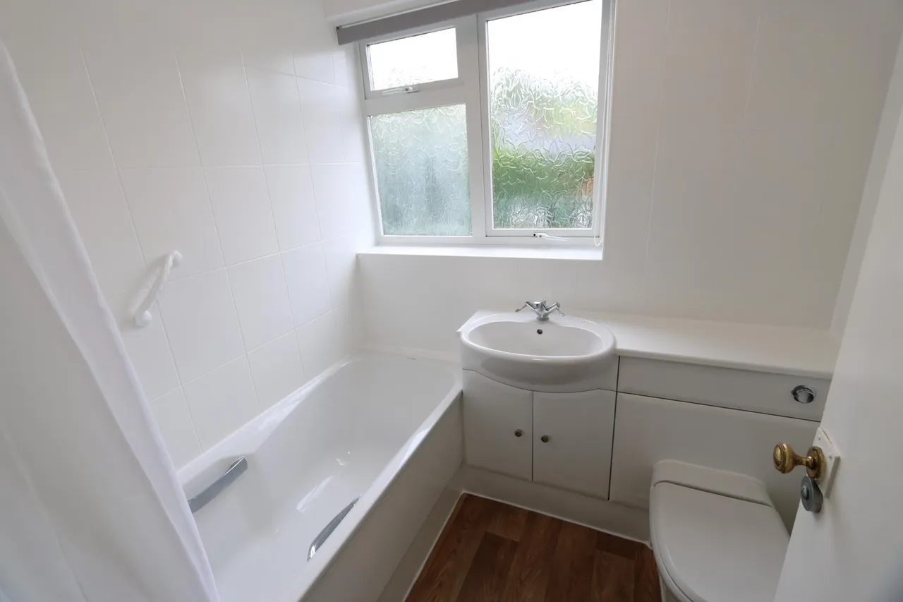 Talbot Court, Upper Holly Walk, Leamington Spa, CV32, photo 8