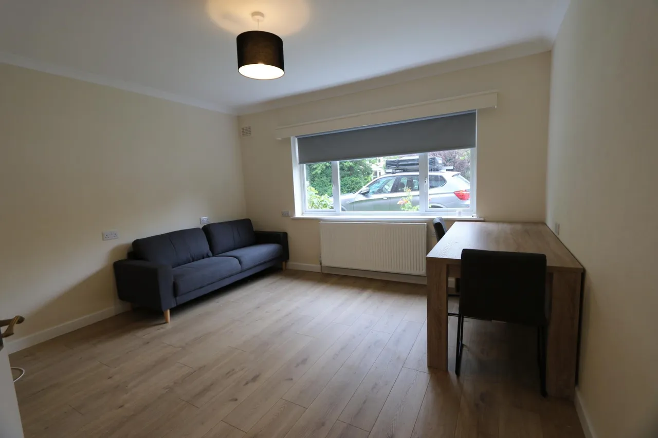 Talbot Court, Upper Holly Walk, Leamington Spa, CV32, photo 2