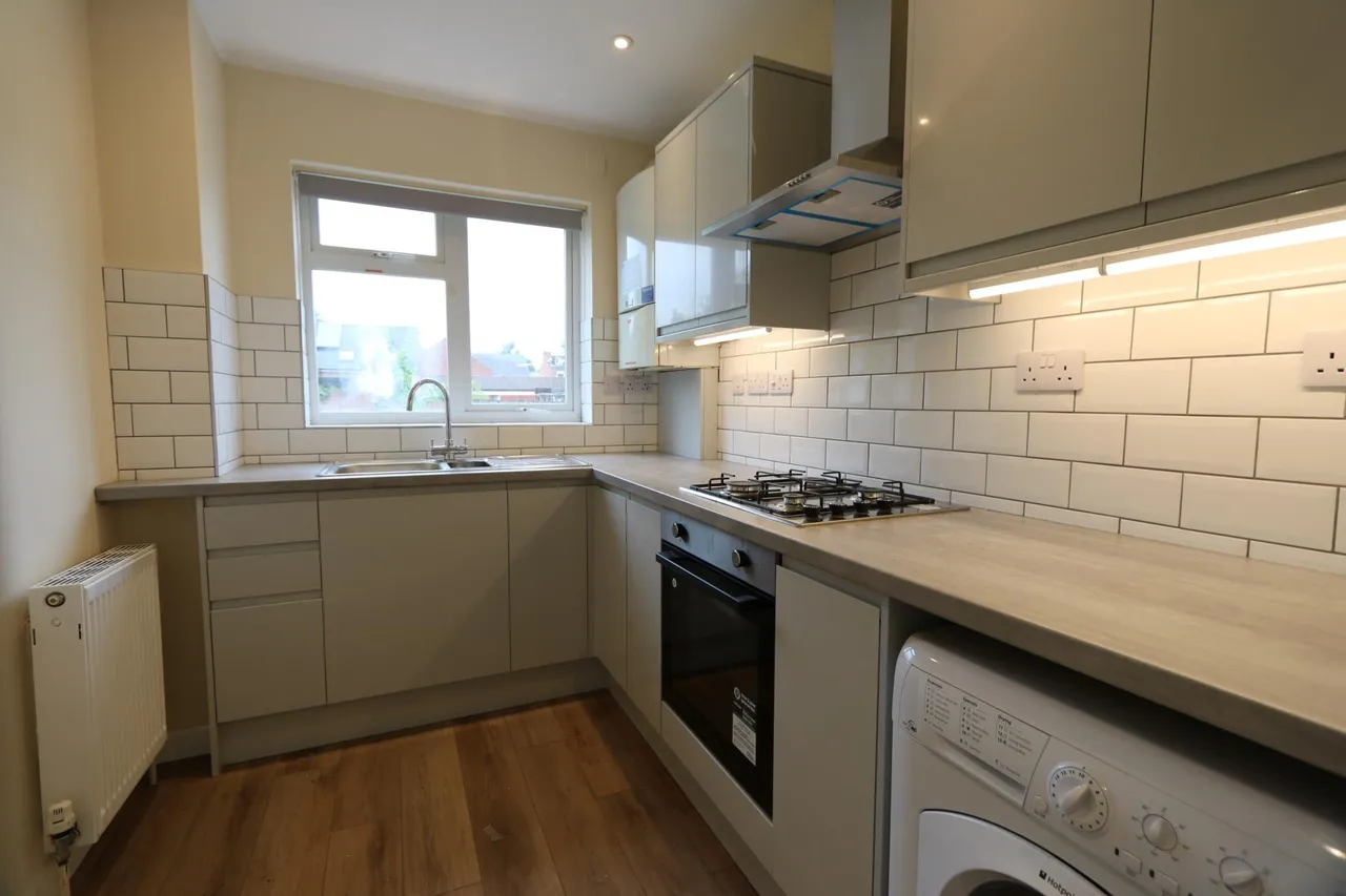 Talbot Court, Upper Holly Walk, Leamington Spa, CV32, photo 4