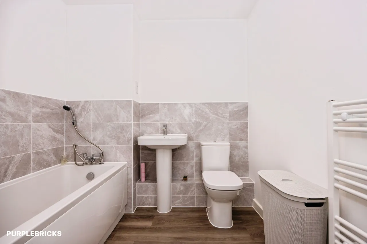 Nightingale Walk, Farnham, GU9, photo 8