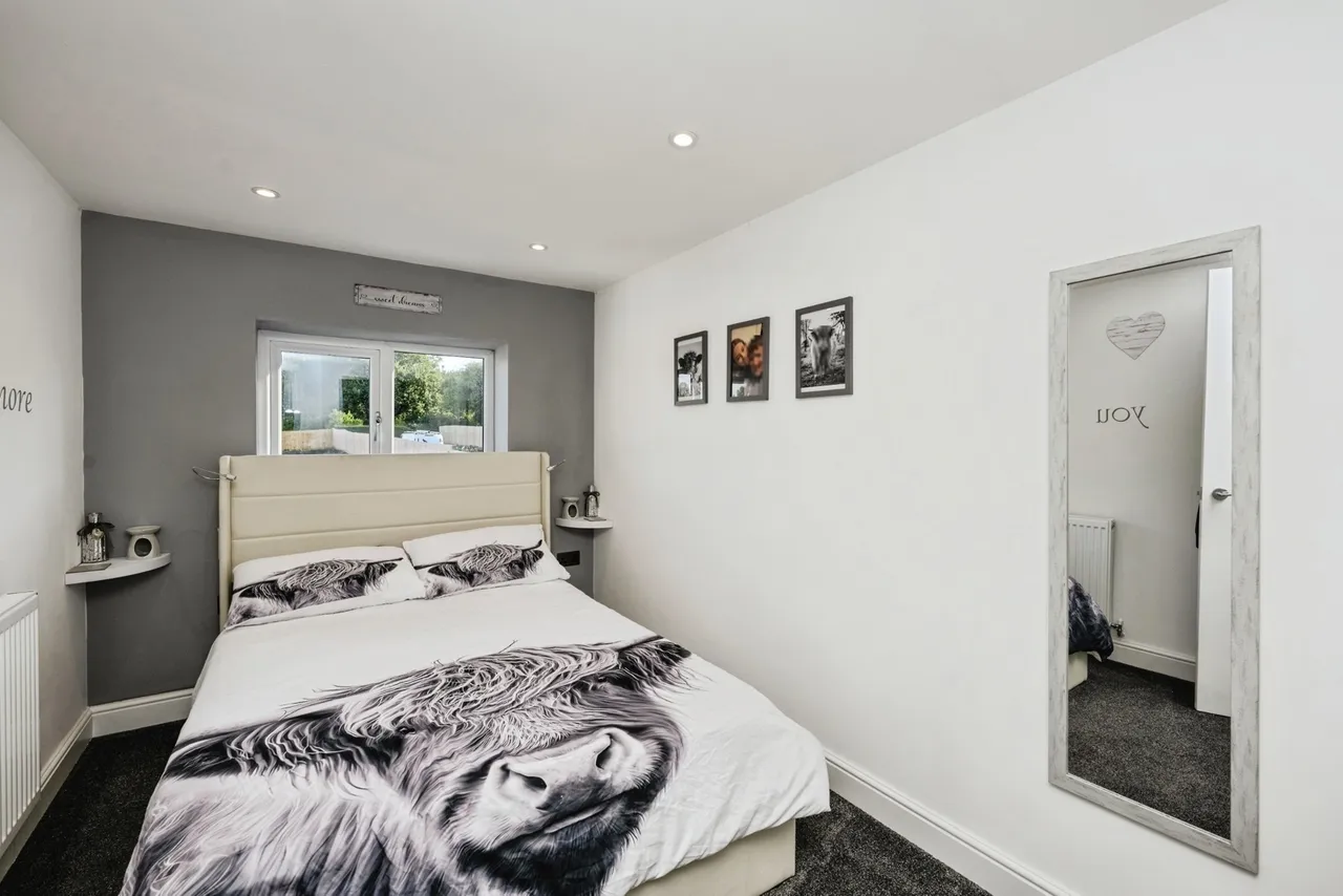 Sterry Road, Gowerton, SA4, photo 17