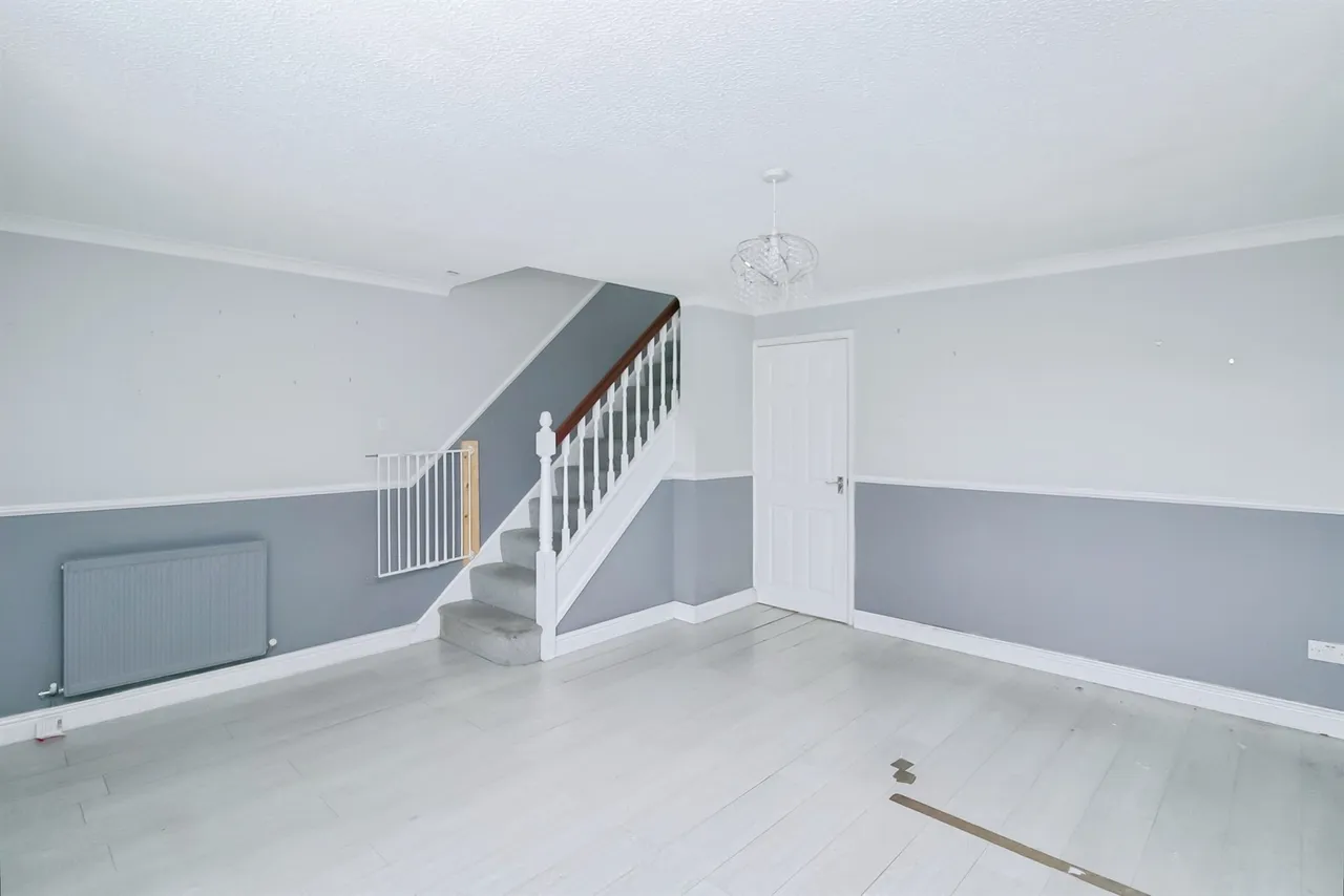 Fern Drive, Barry, CF62, photo 4