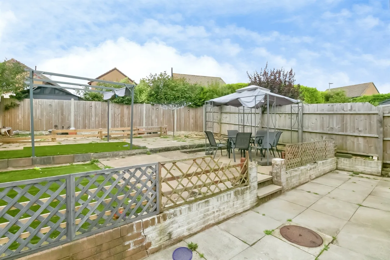 Fern Drive, Barry, CF62, photo 14