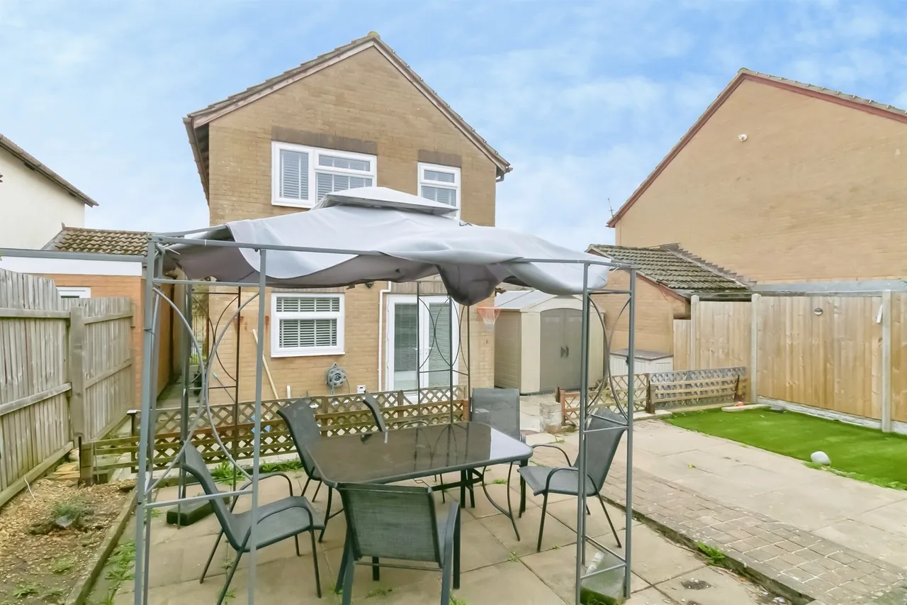 Fern Drive, Barry, CF62, photo 11