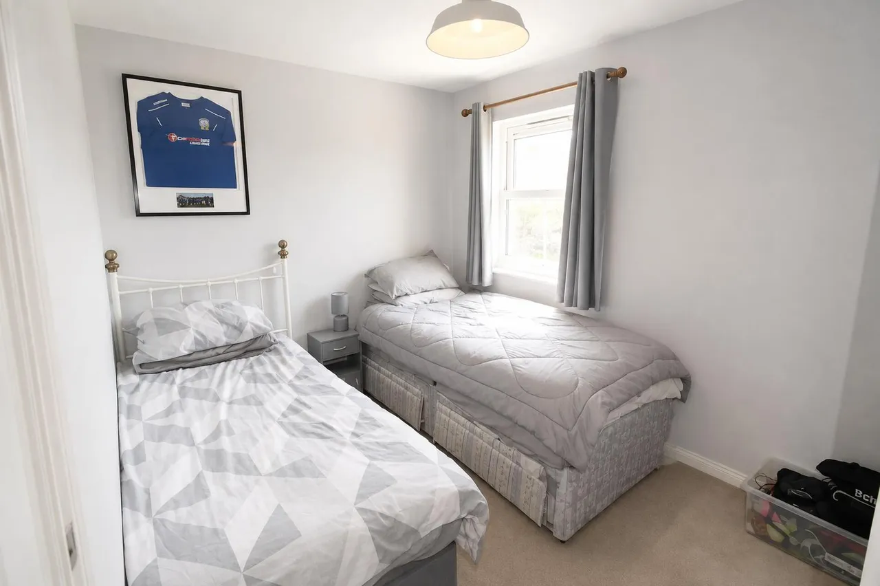 Joyford Passage, Cheltenham, GL52, photo 5