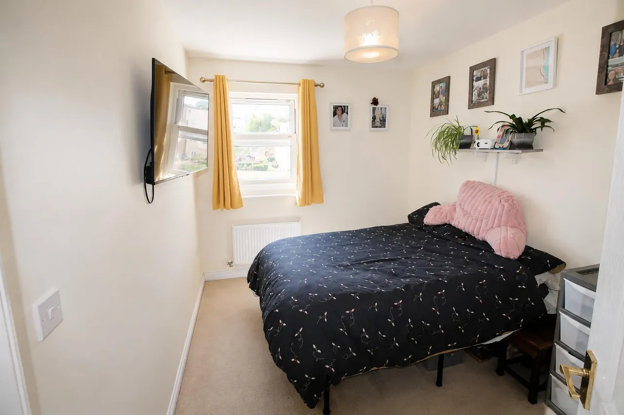 Joyford Passage, Cheltenham, GL52, photo 4
