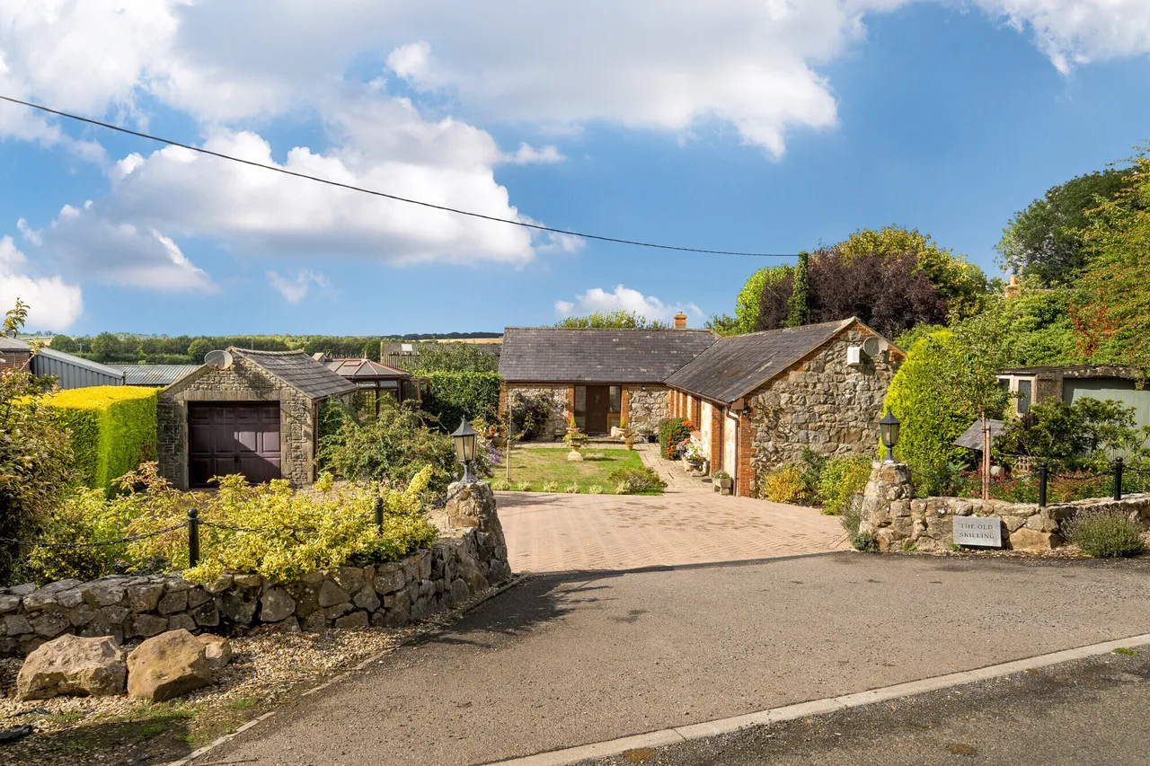 Lockeridge, Marlborough, SN8, photo 9