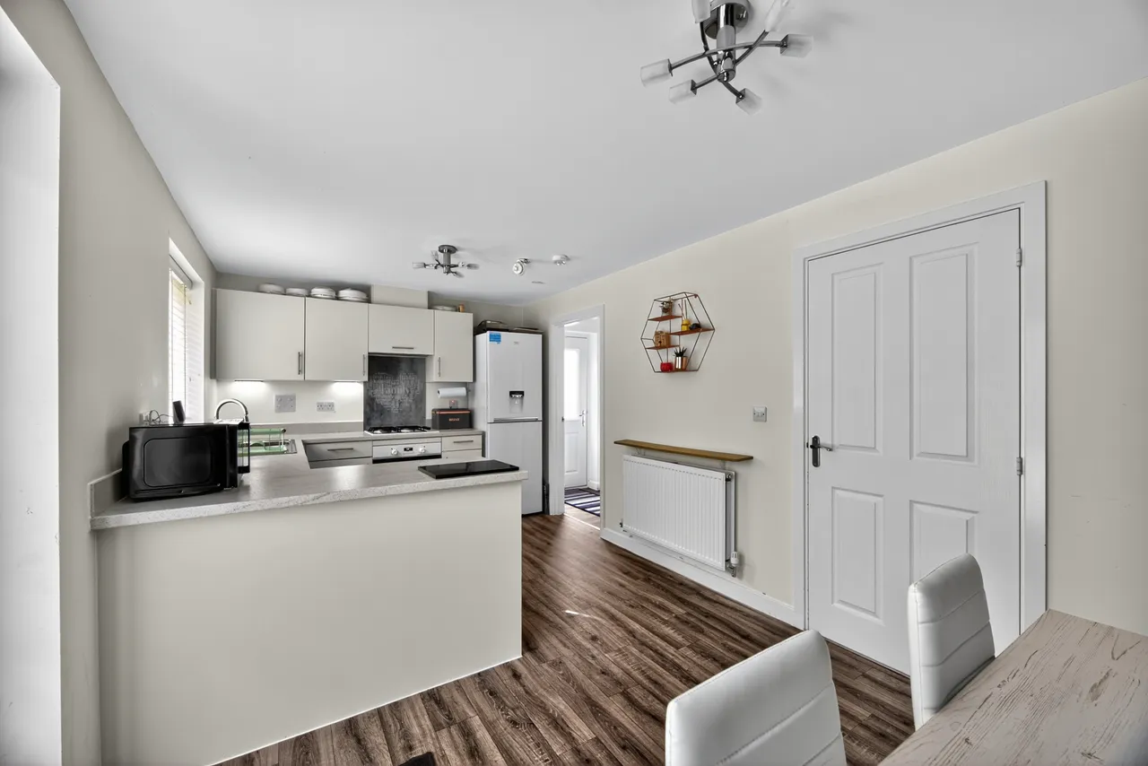St. Lawrence Crescent, Maidstone, photo 10