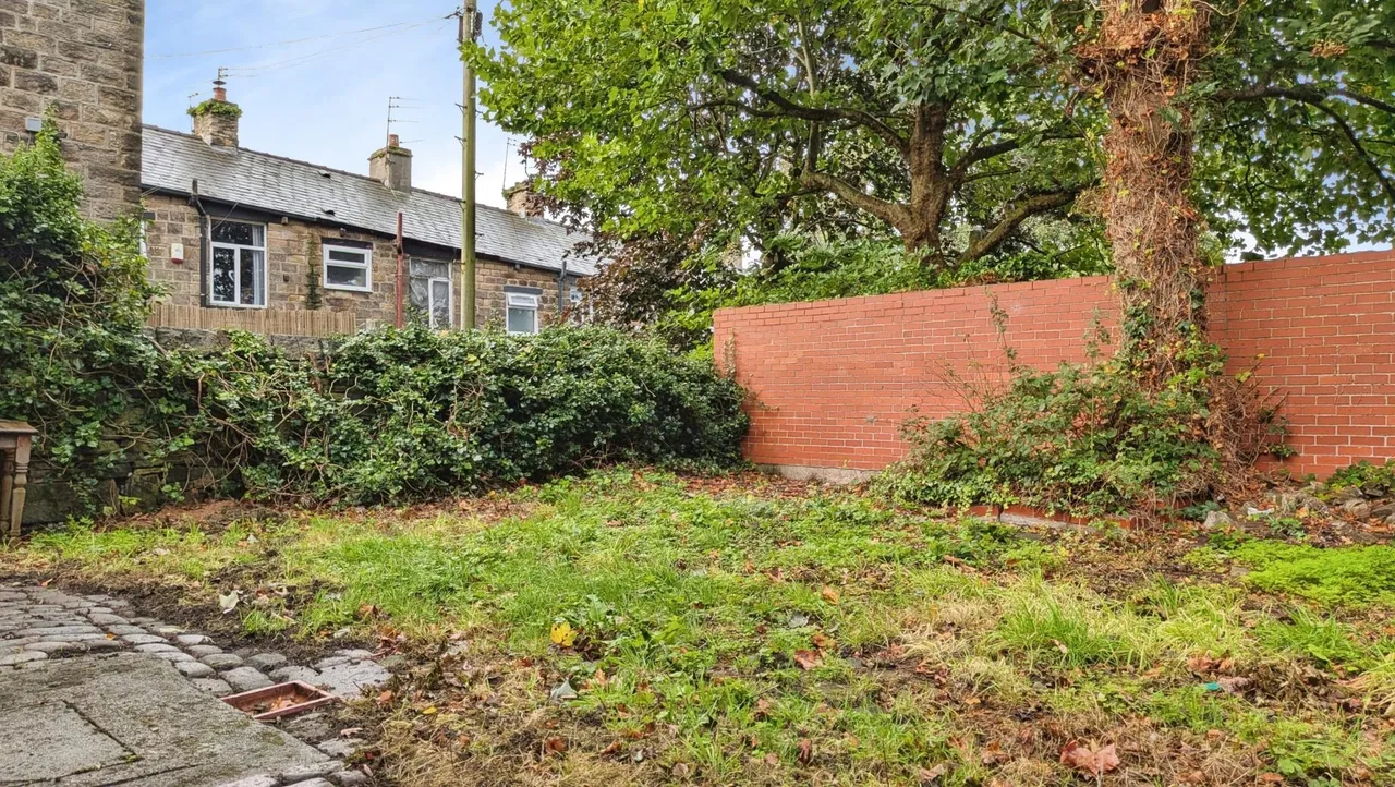 Co operative Street, Saddleworth, OL4, photo 12