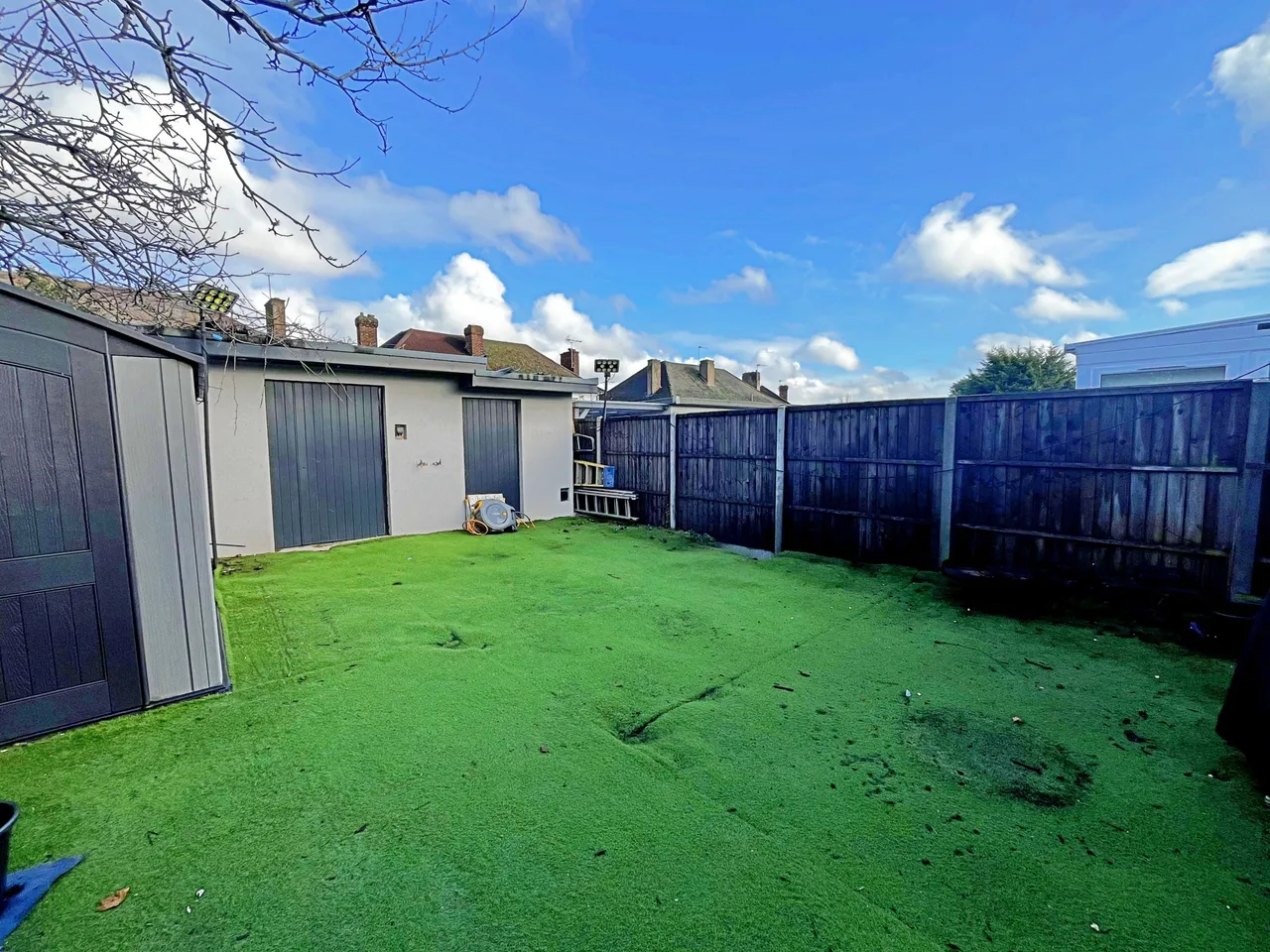 Farndale Crescent, Greenford, UB6, photo 12