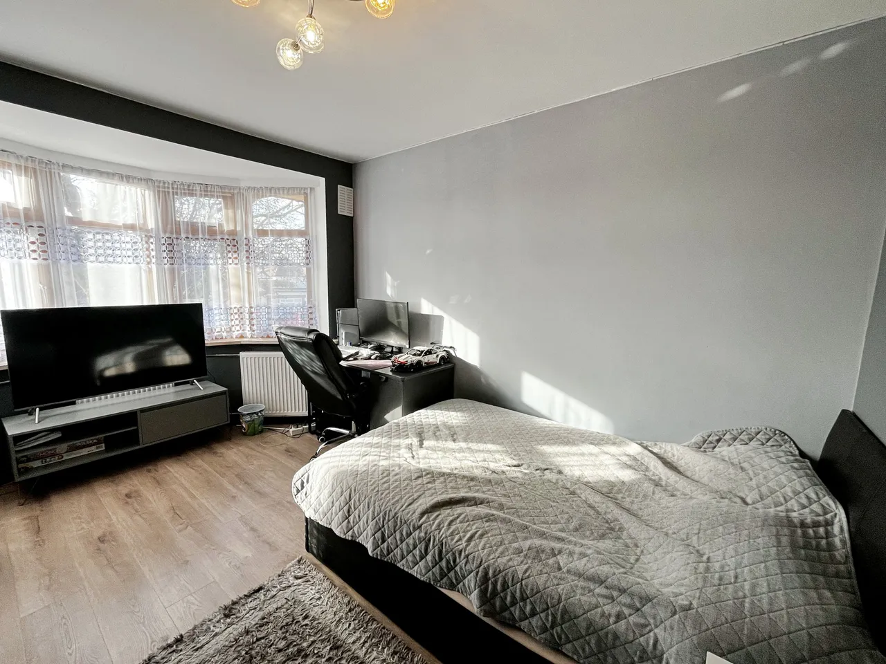 Farndale Crescent, Greenford, UB6, photo 9