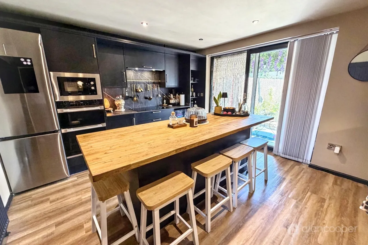 Avon Close, Bulkington, CV12, photo 5