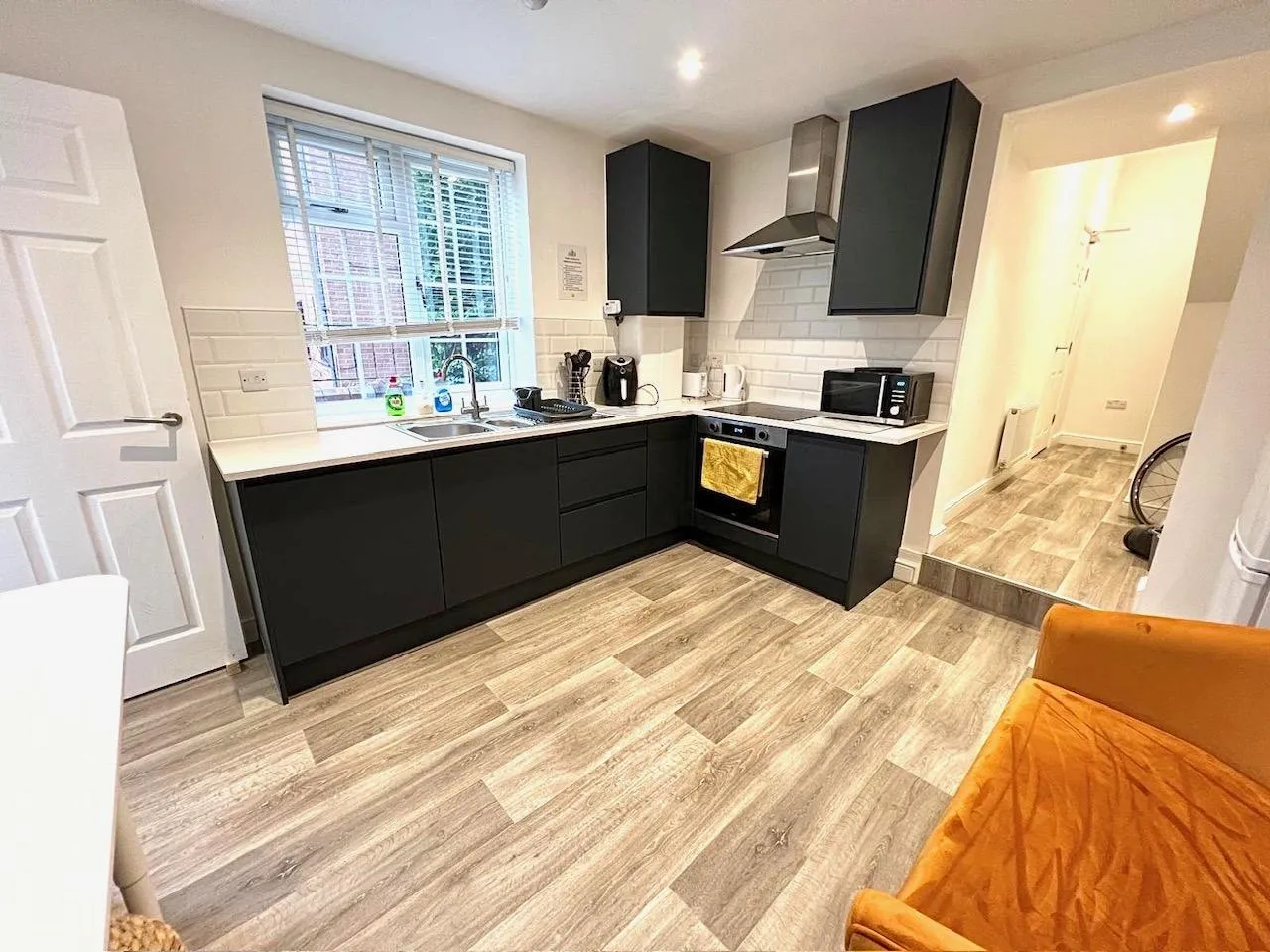 Deansgrove, Grimsby, DN32, photo 4