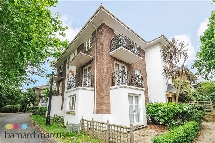 Brompton Park Crescent, London, photo 9