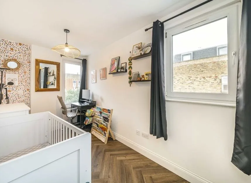 Lavender Hill, Clapham Junction, SW11, photo 5