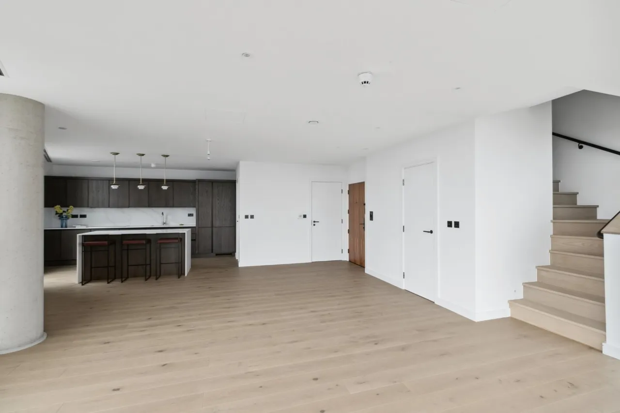 Salter Street, Tower Hamlets, E14, photo 9
